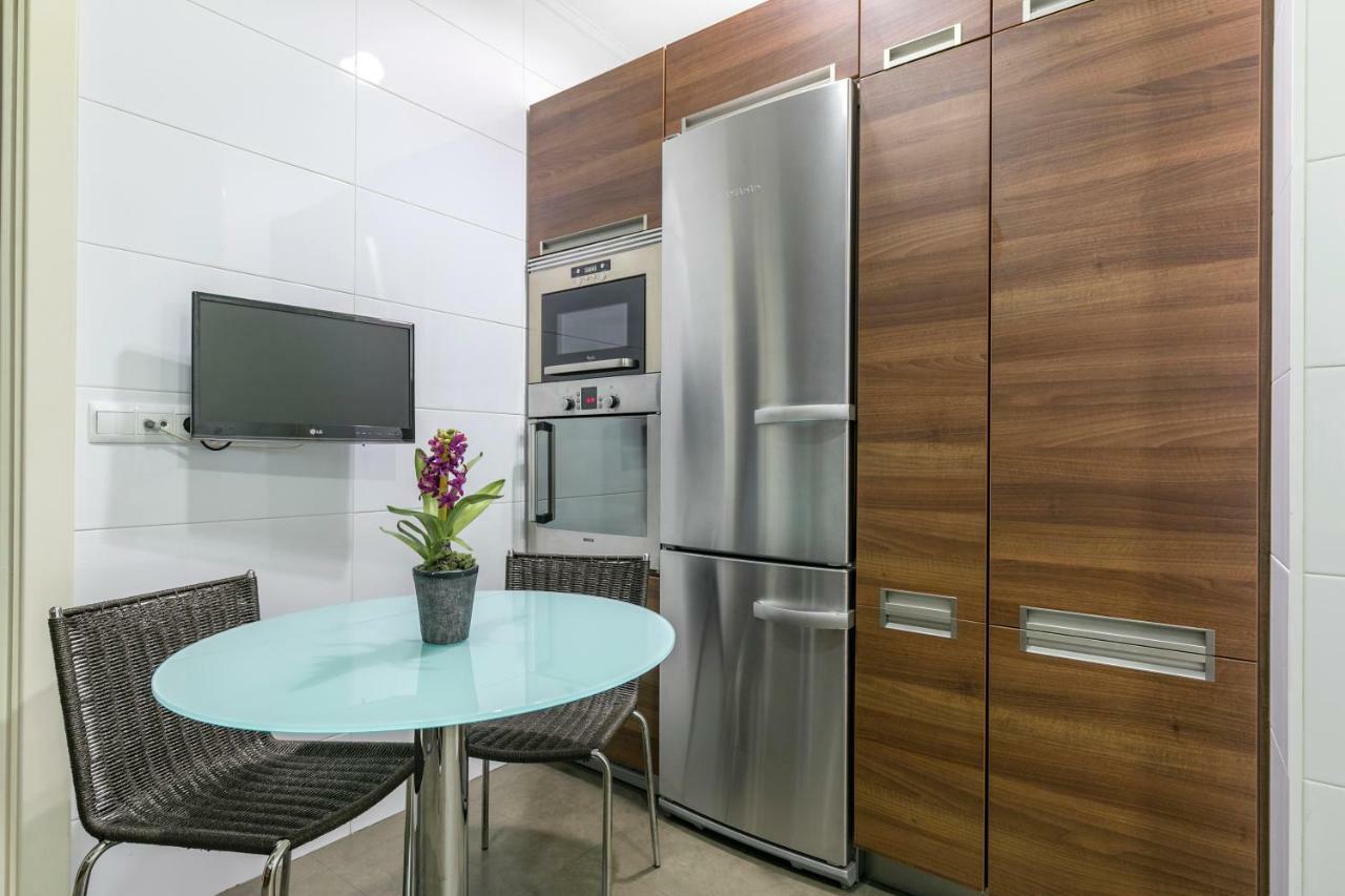 Gran Via 1.2 By Forever Apartament